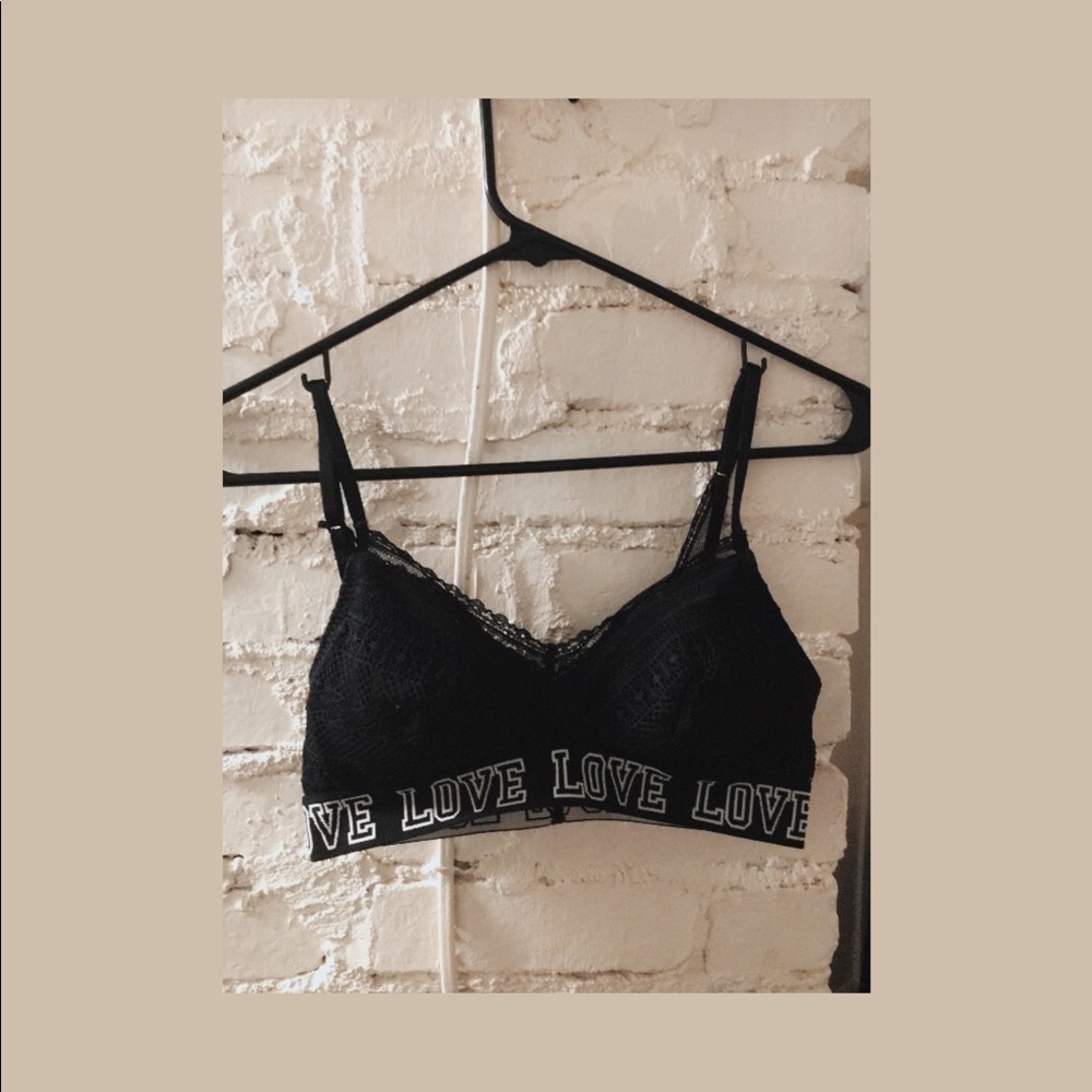Juniors “love” bra